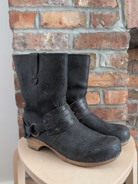 Sanita Gray Distressed Leather Harness Clog Boots Wood Sole